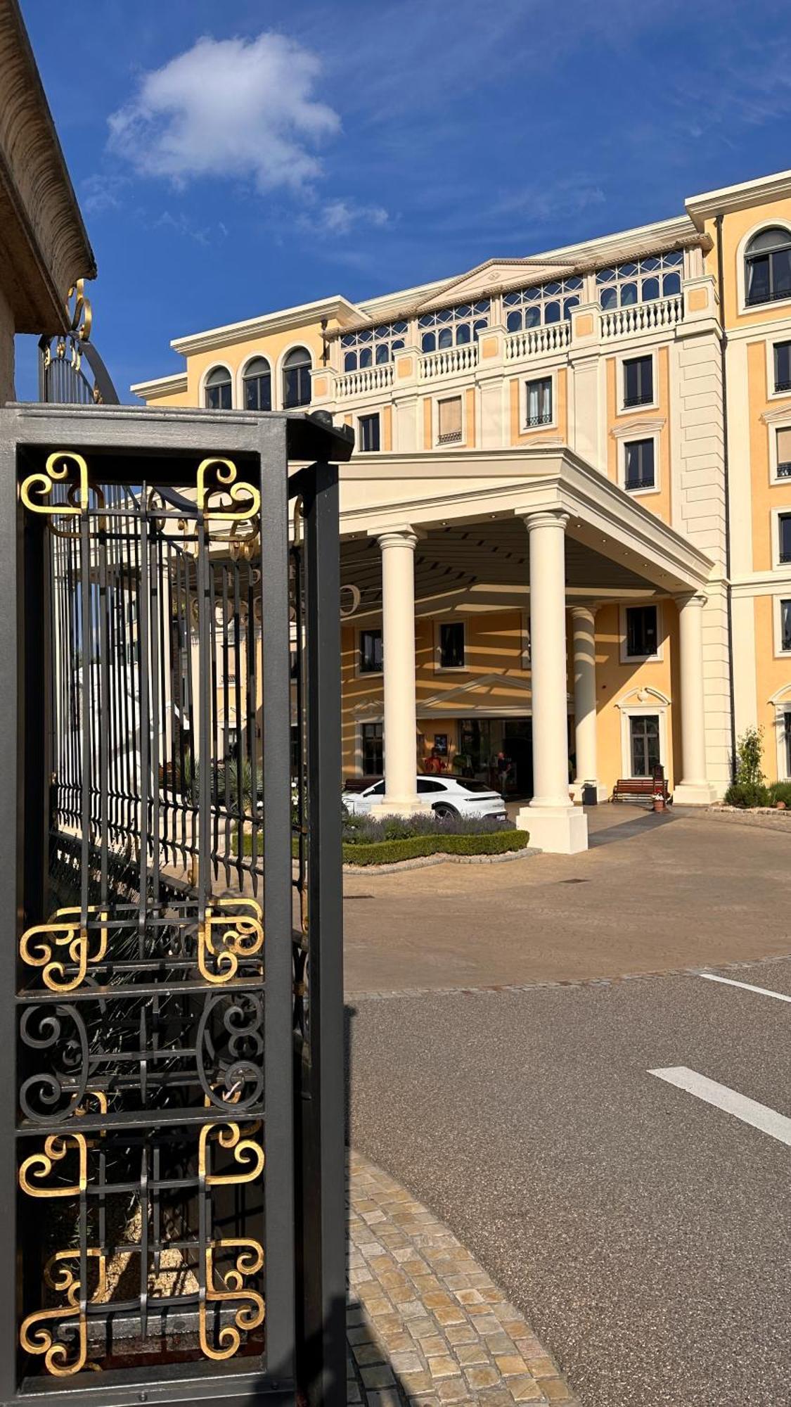 Amao-Obsidian I 120Qm I Elegantes Business- & Familienapartment I 3 Schlafzimmer I Kingsize Betten Schwanau Buitenkant foto